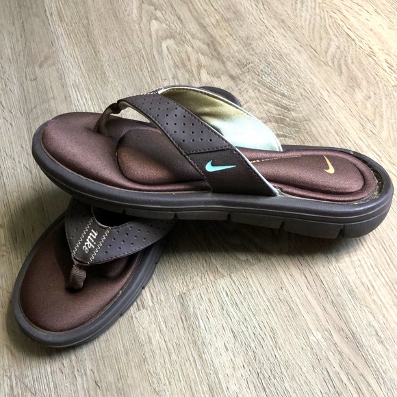 nike thong comfort